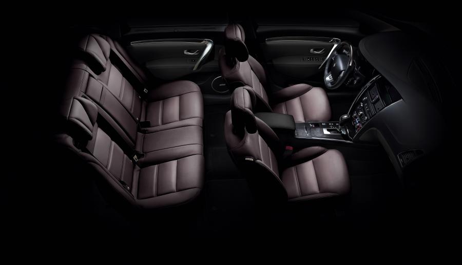  Renault Talisman 2012 года  (фото 2 из 10)